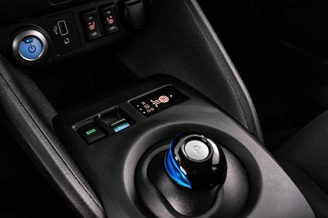 Nissan Leaf 39kWh Acenta