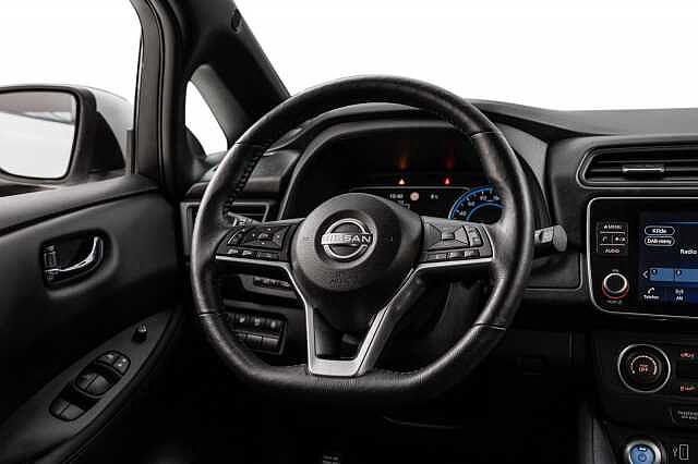 Nissan Leaf 39kWh Acenta