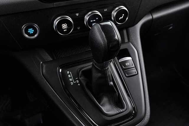 Nissan Townstar EV 45kW 122hk Tekna L1H1