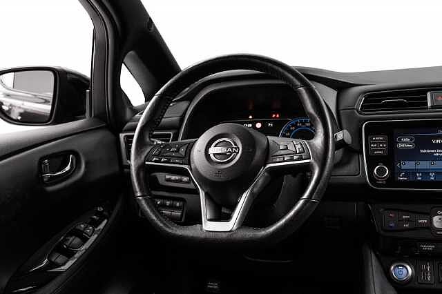 Nissan Leaf 39kWh N-Connecta
