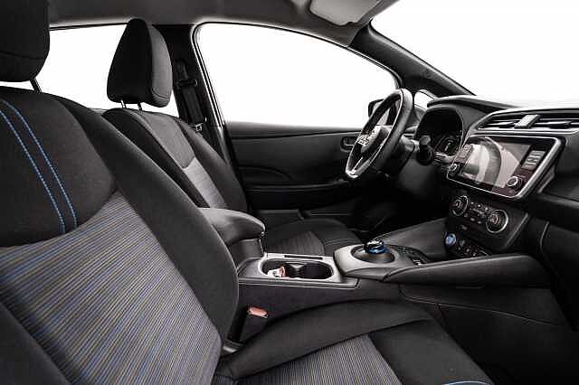 Nissan Leaf 39kWh Acenta