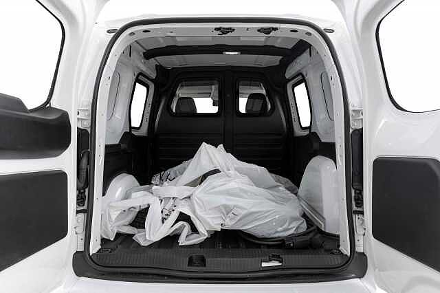 Nissan Townstar EV 45kW 122hk Tekna L1H1