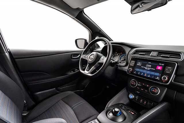 Nissan Leaf 39kWh Acenta