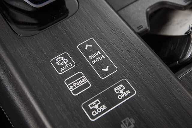Nissan Ariya e4ORCE Evolve 87kWt