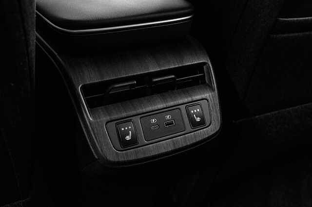 Nissan Ariya e4ORCE Evolve 87kWt