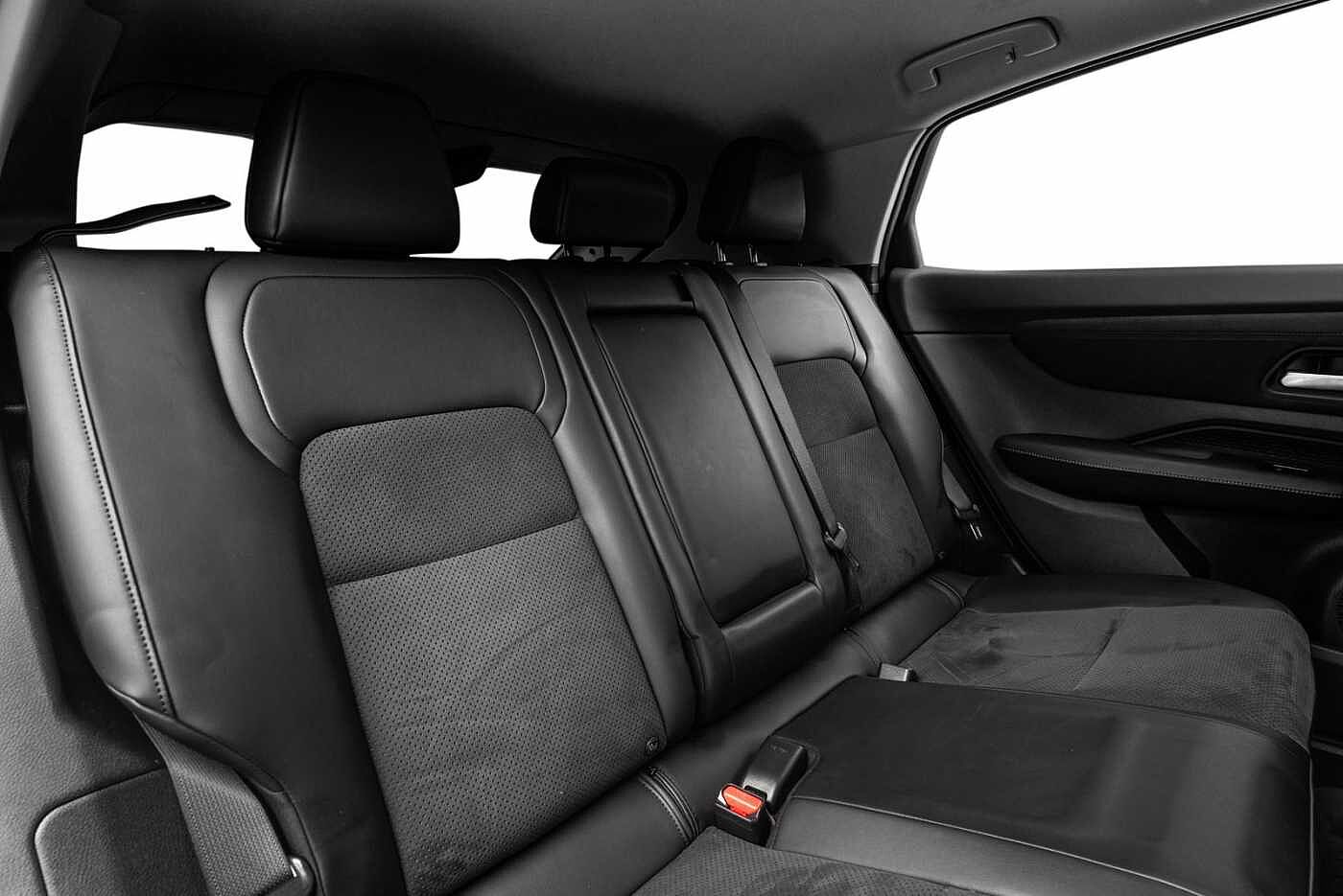 Nissan Ariya e4ORCE Evolve 87kWt